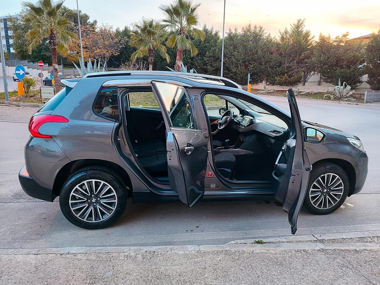 Peugeot 2008 1.6 HDI 75CV (KM 76000)