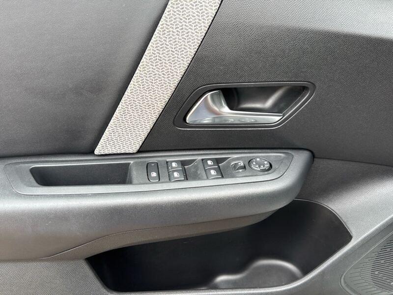 Citroën C4 C4 1.2 puretech Shine s&s 130cv