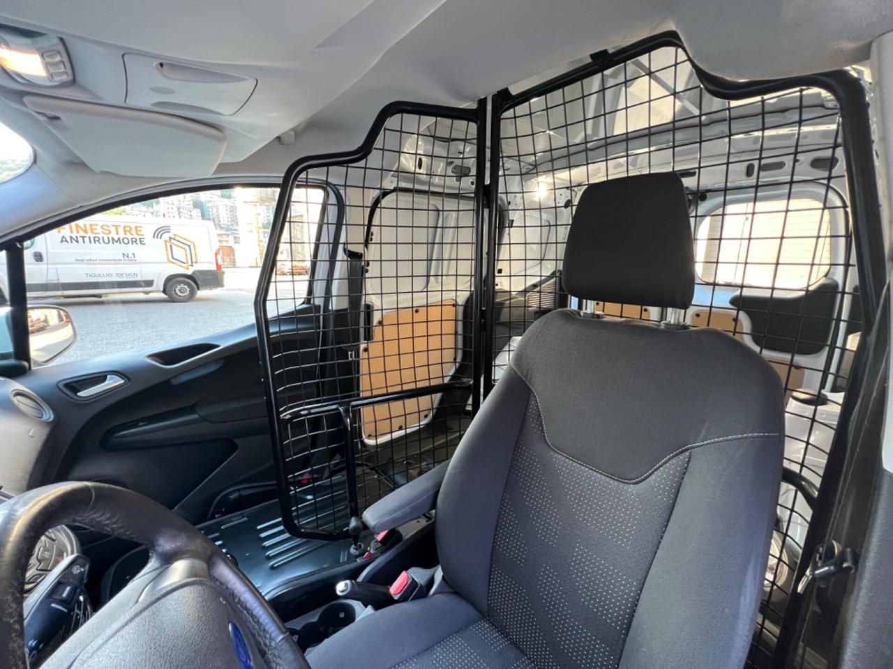 Ford Transit Courier Transit Courier 1.5 TDCi 75CV Van Trend Perfetta