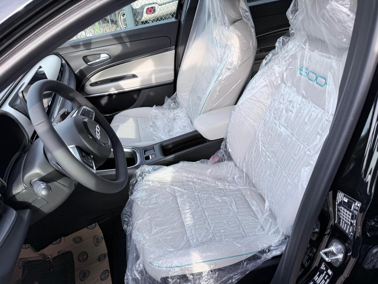 Fiat 600 1.2 hybrid La Prima II 145cv auto