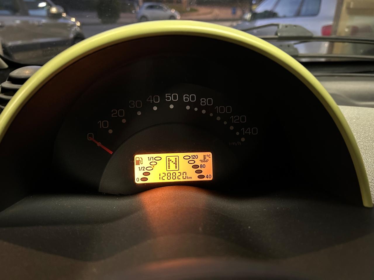 Smart ForTwo 700 coupé pure (45 kW)