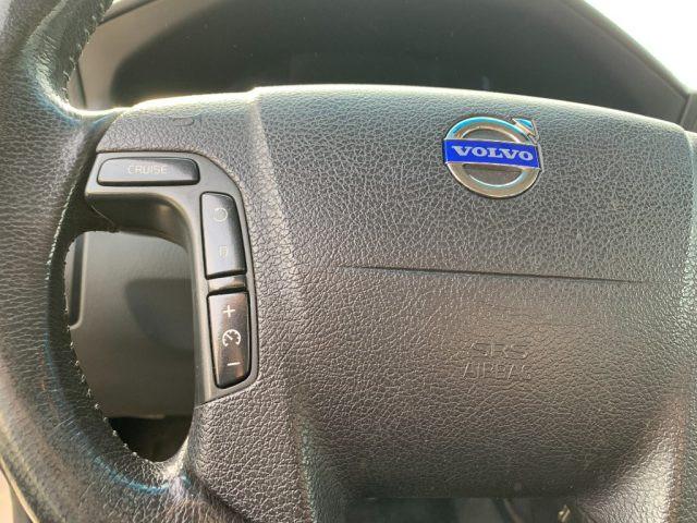 VOLVO V70 2.4 D5 20V cat Optima