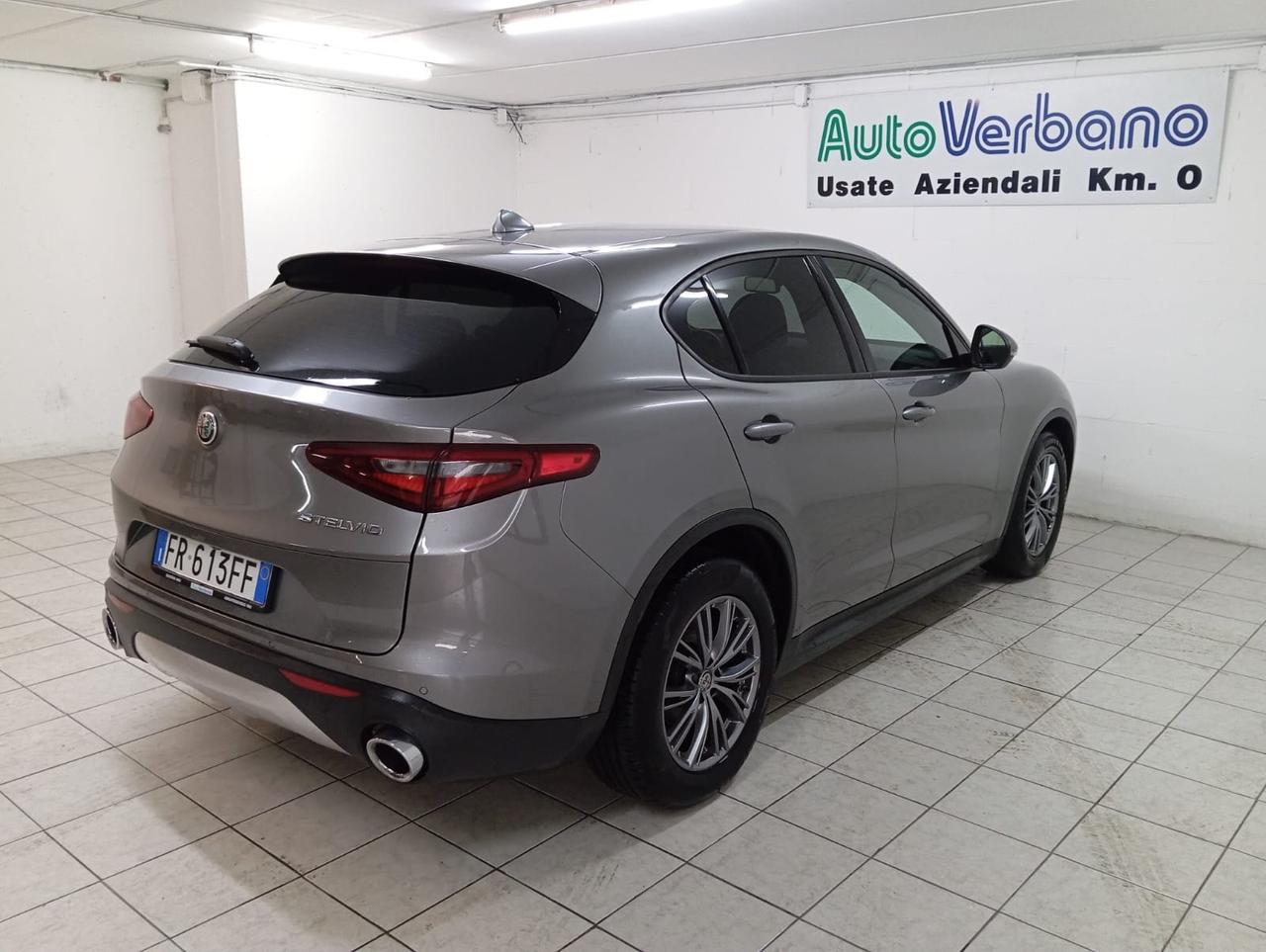 Alfa Romeo Stelvio 2.2 Turbodiesel 180 CV AT8 RWD Executive