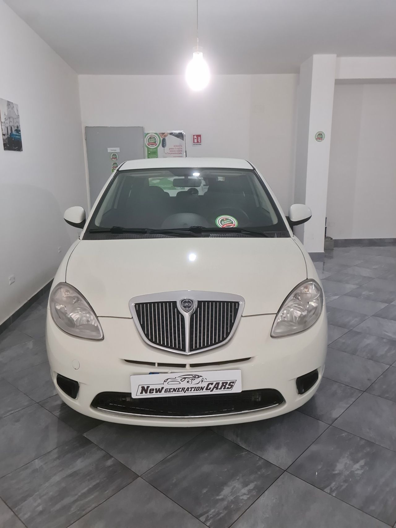 Lancia Ypsilon 1.2 69 CV New Oro