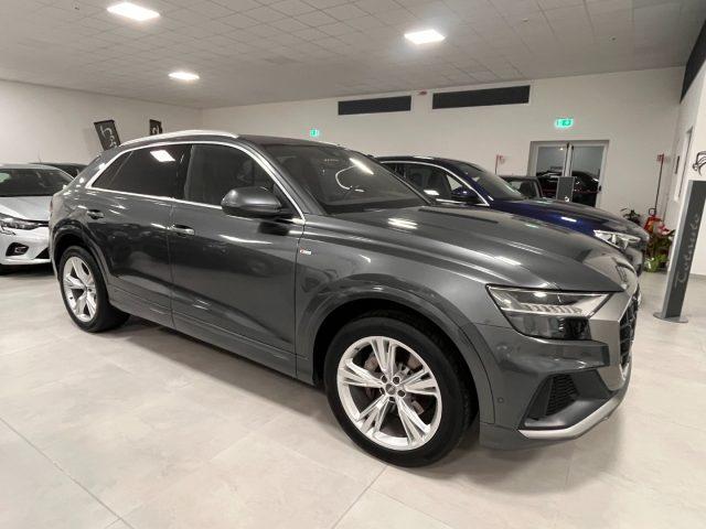 AUDI Q8 50 TDI 286 CV quattro tiptronic Sport