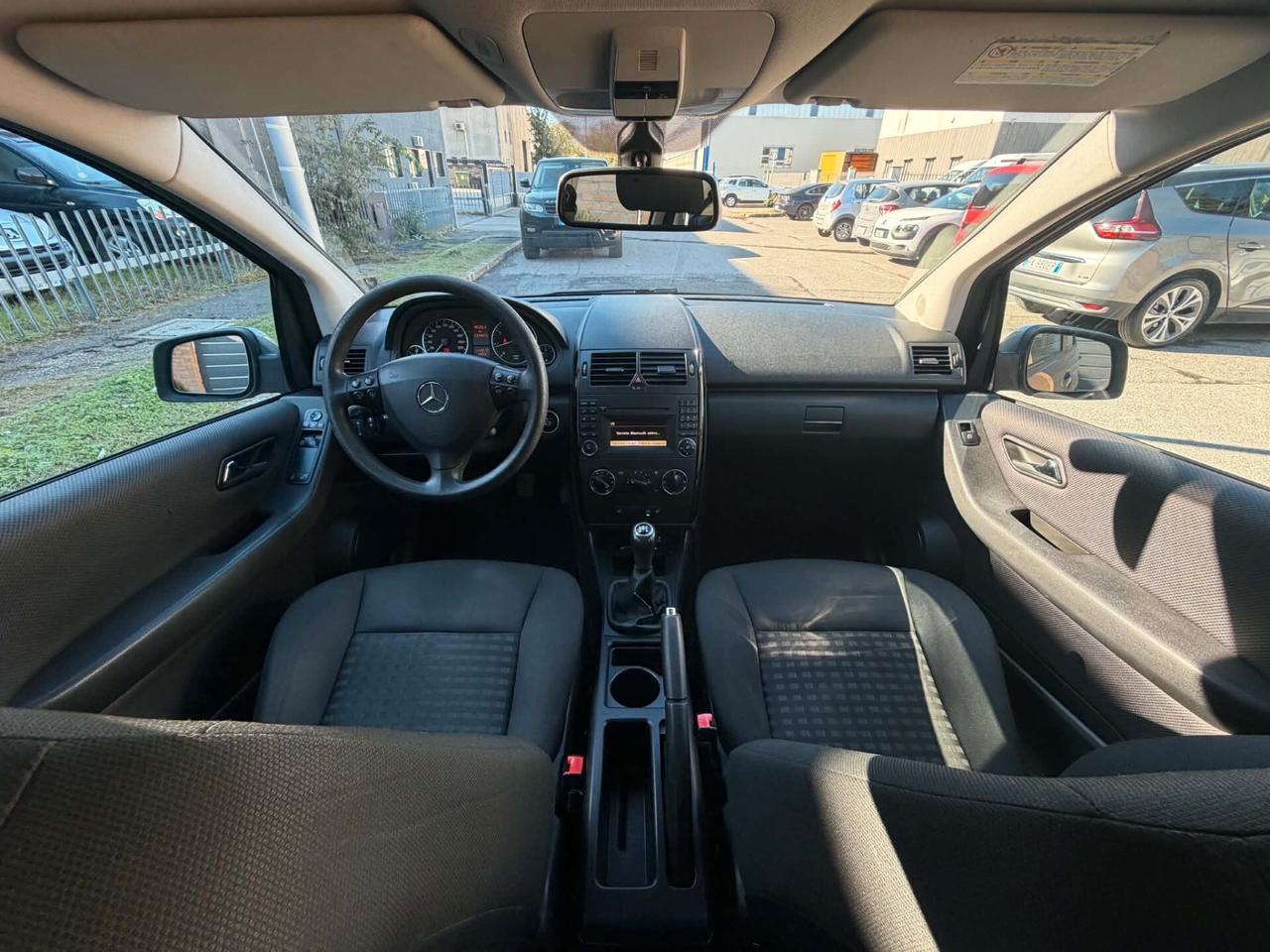 Mercedes A 160i-135.000km-Tag.Cert-Garanzia-2011