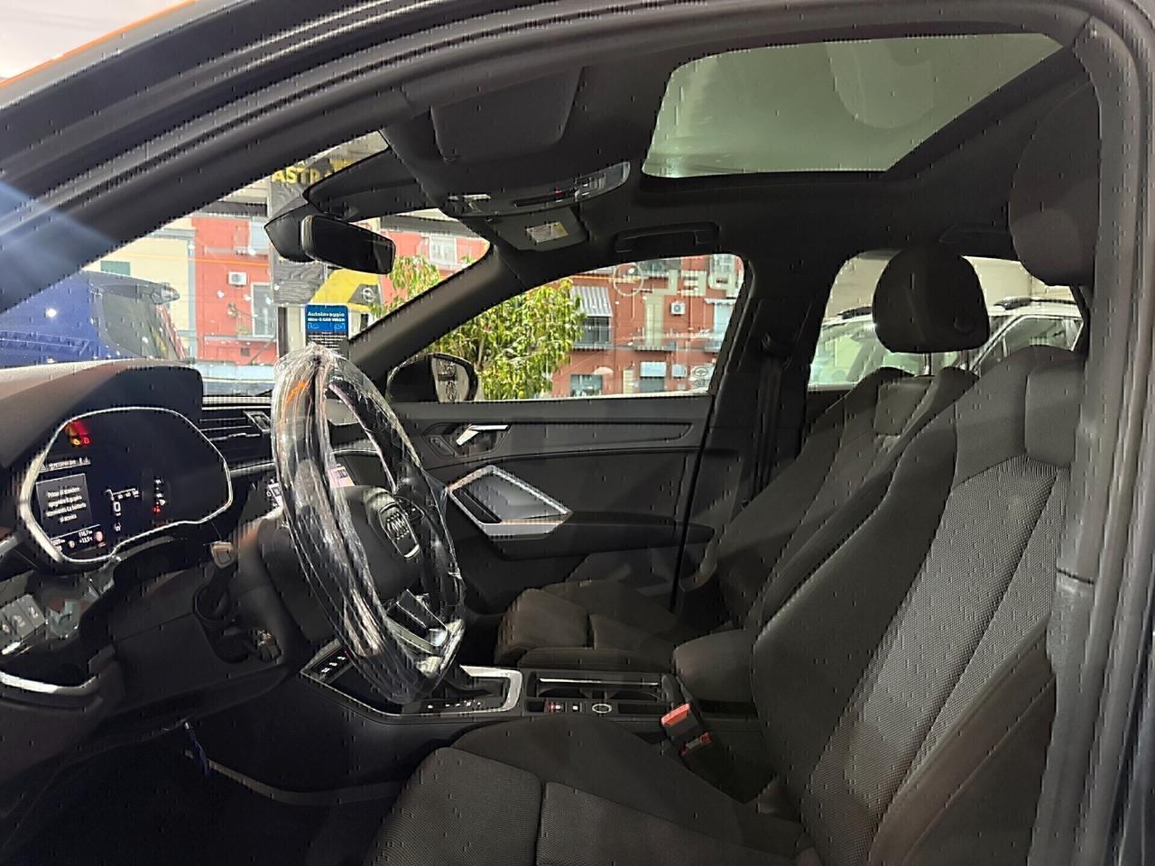 Audi Q3 35 TDI S tronic line edition KM 121951