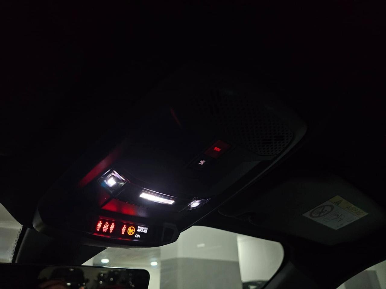 NUOVA PEUGEOT 2008 GT-LINE 1.5 BLUEHDI 131CV EAT8 CAMBIO AUTOMATICO F1