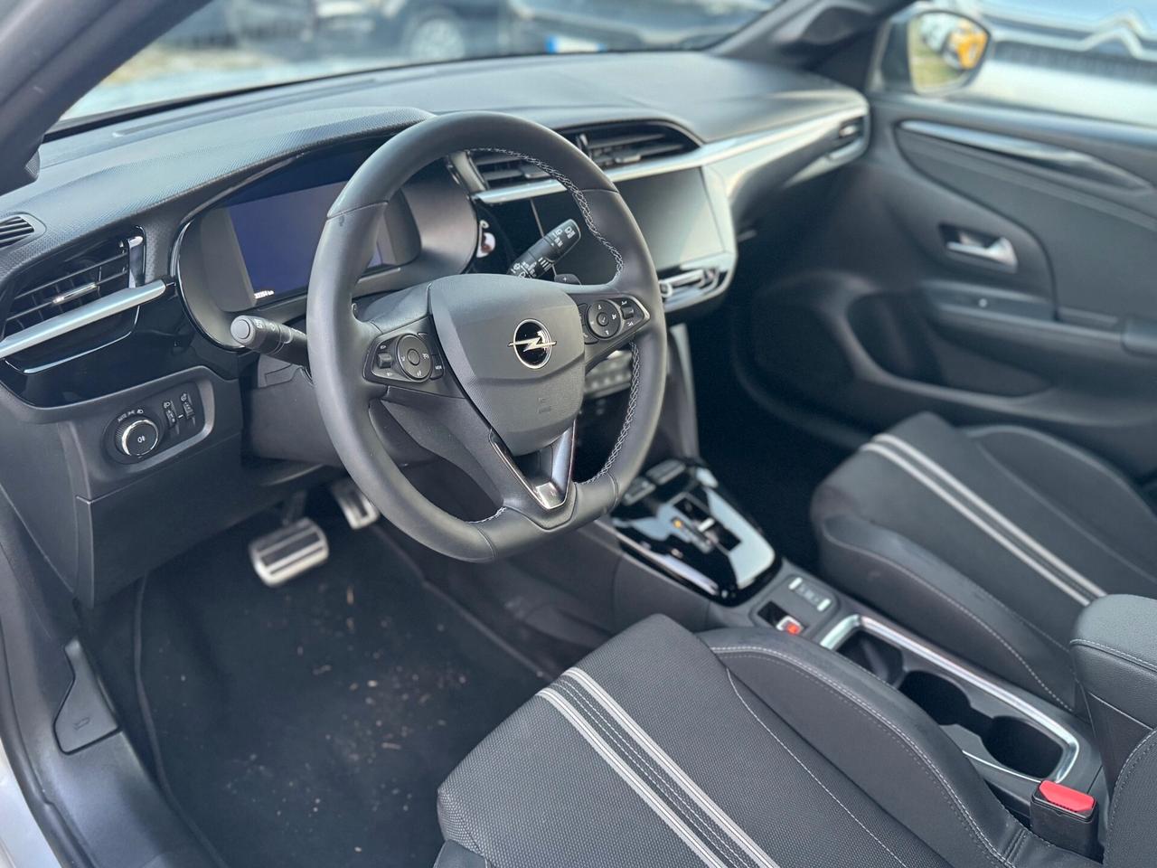 Opel Corsa 1.2cc 100cv EAT8 Automatica GS