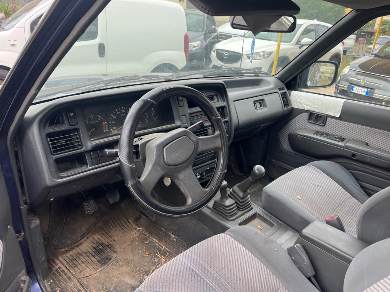 Mazda B 2500 2.5 diesel CabPlus DX Pick-up