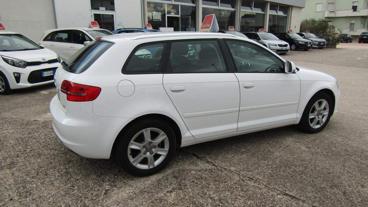 Audi A3 1.6 Attraction