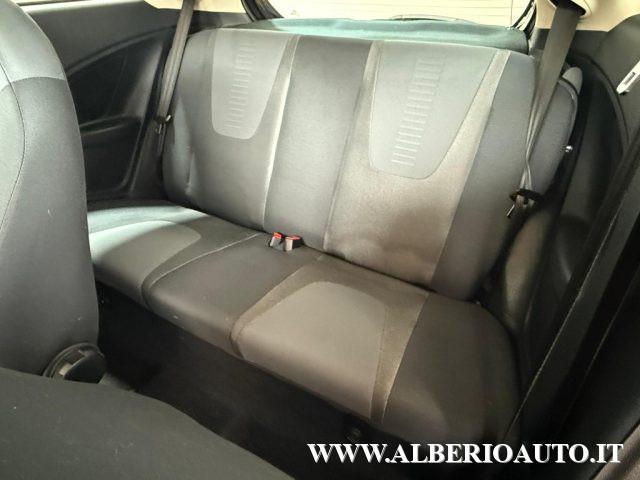 FORD Ka 1.2 8V 69CV Titanium