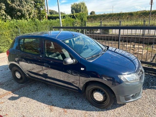 Dacia Sandero 1.2 75CV