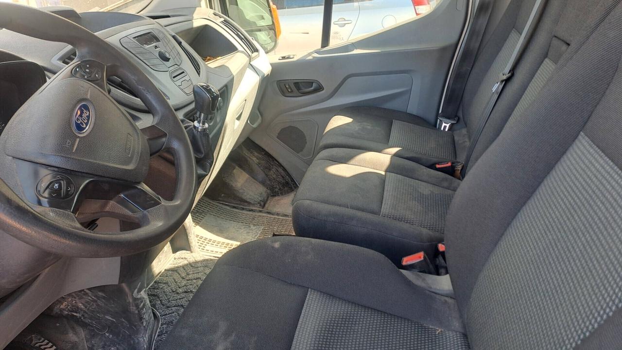 Ford transit doppia cabina 7 posti LEGGERE BENE