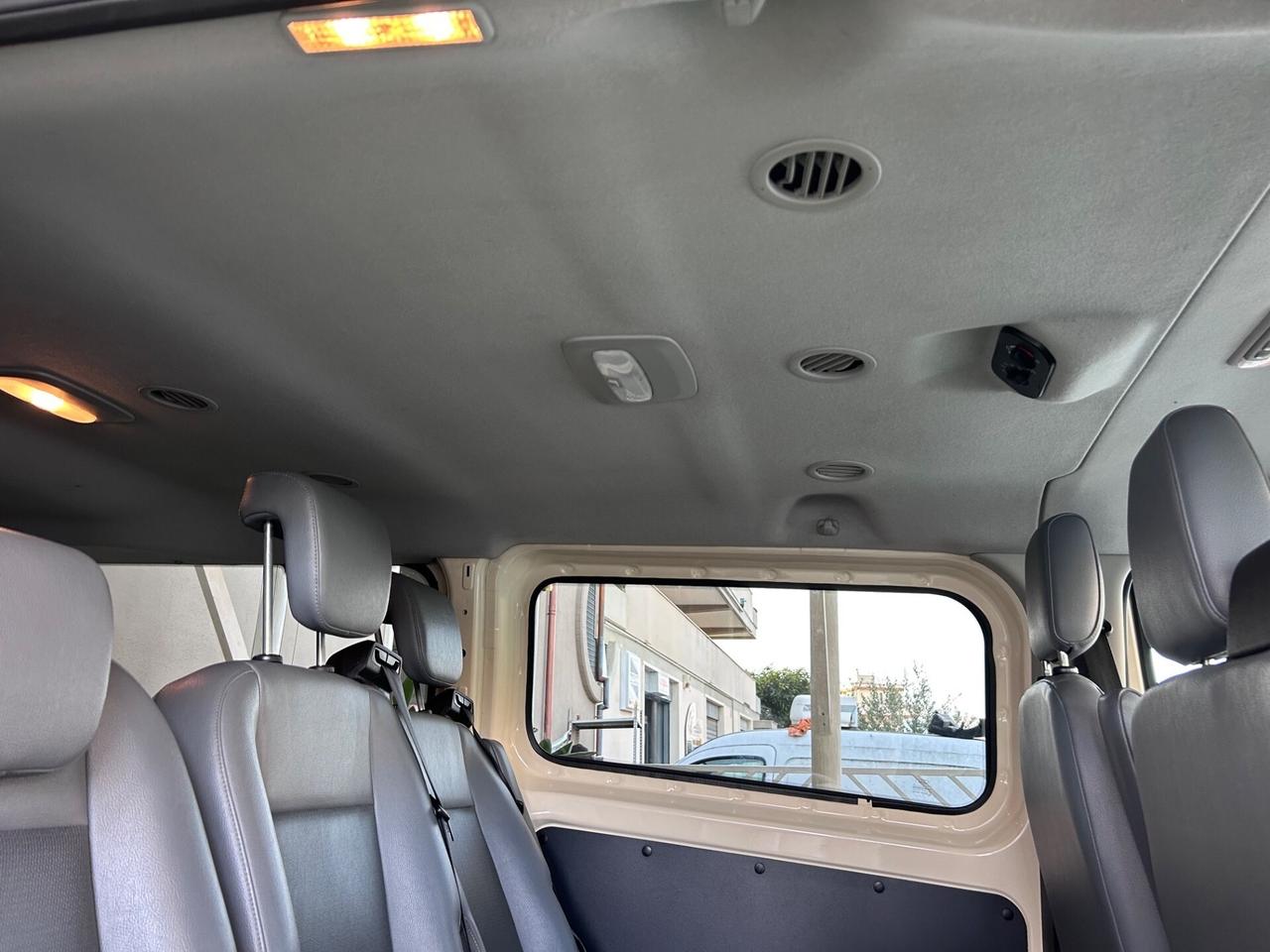 Ford Transit Custom 340 2.0 TDCi 130 PL Combi Tren