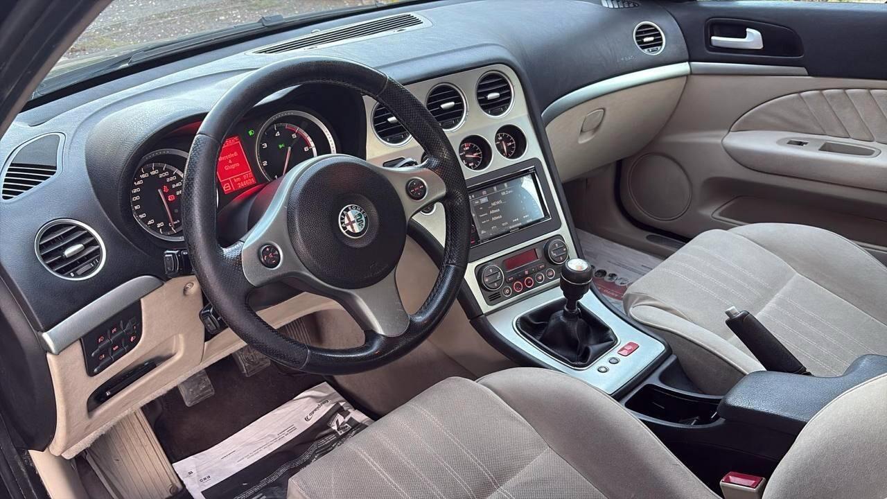Alfa Romeo 159 2.0 JTDm Distinctive