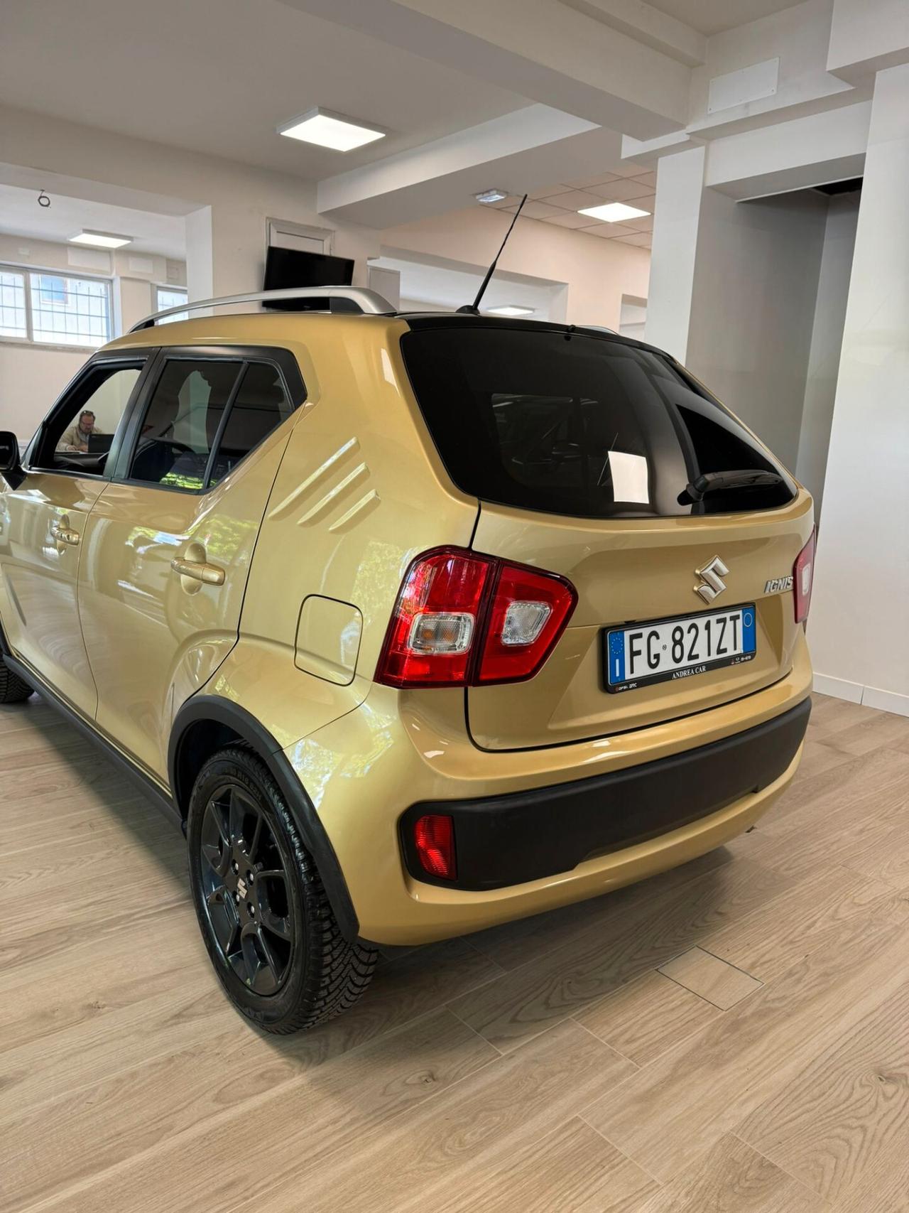 Suzuki Ignis 1.2 Dualjet Top