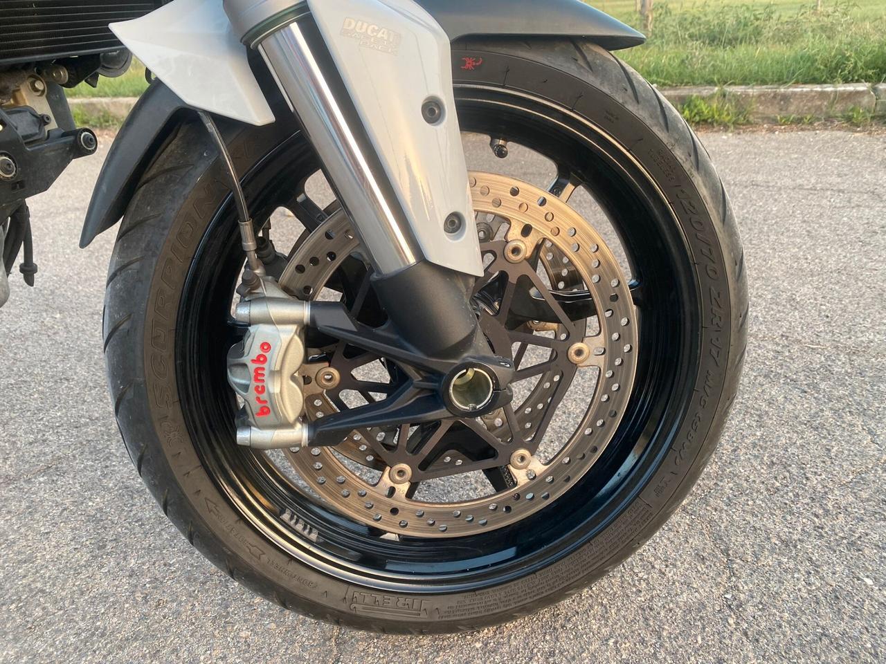 Ducati Multistrada 1200 S (ICEBERG WHITE)