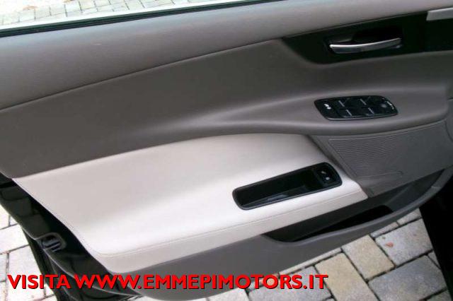 JAGUAR XE 2.0 D 180 CV aut. Prestige