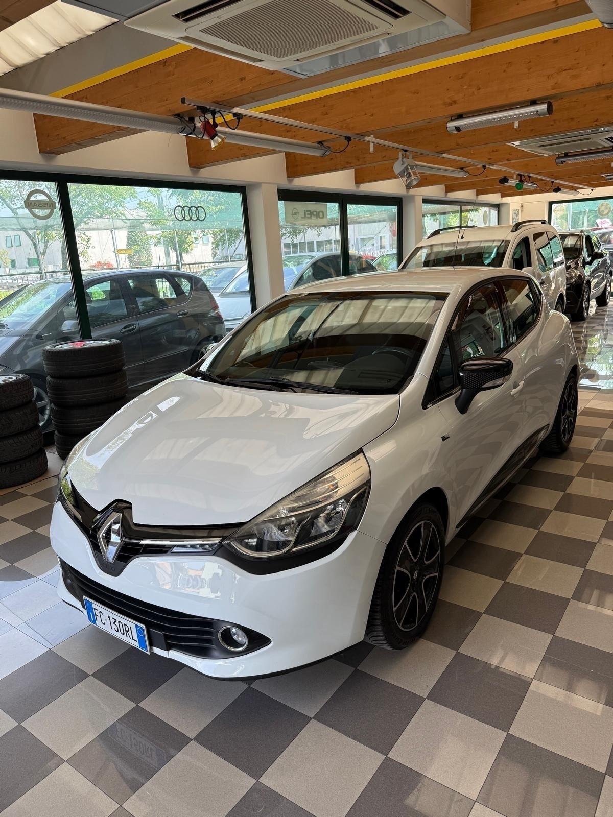 Renault Clio dCi 75CV Neopatentati
