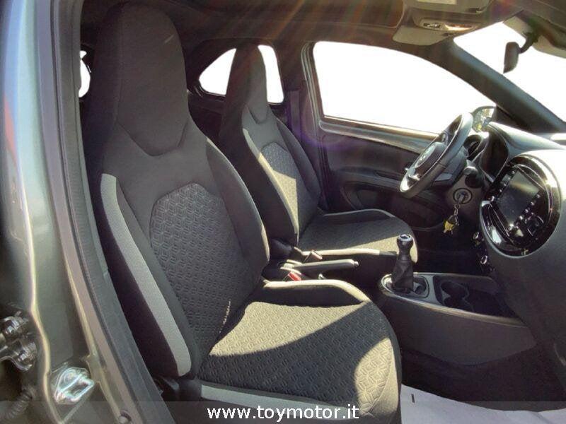 Toyota Aygo X 1.0 VVT-i 72 CV 5 porte Trend Air