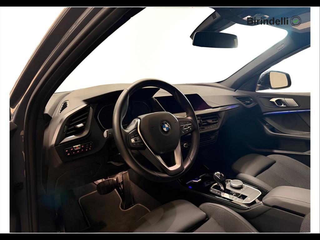 BMW Serie 1 (F40) - 118d 5p. Sport