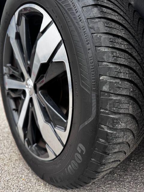 PEUGEOT - 3008 1.5 bluehdi Allure Pack s&s 130cv eat8