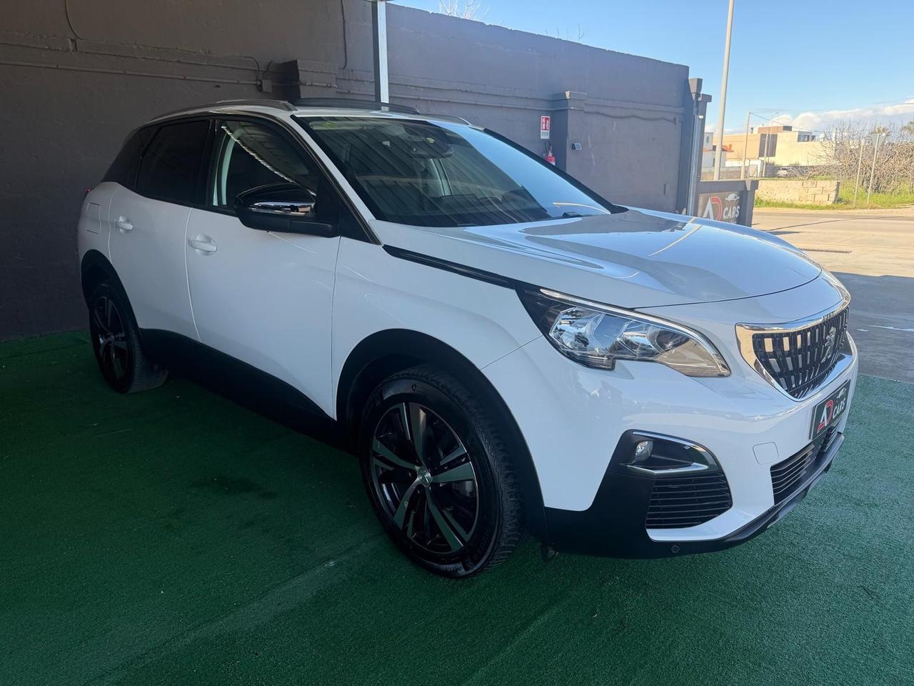 Peugeot 3008 BlueHDi 130 EAT8 Allure