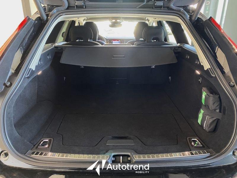 Volvo V90 B4 197+14 CV Mild Hybrid AWD Diesel Automatica Core