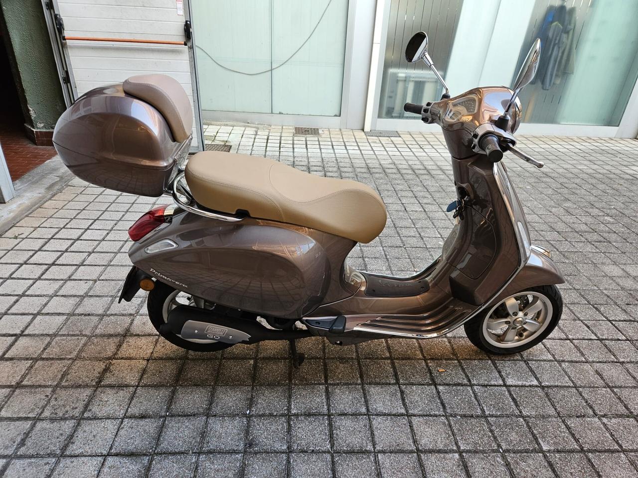 Vespa Primavera 50