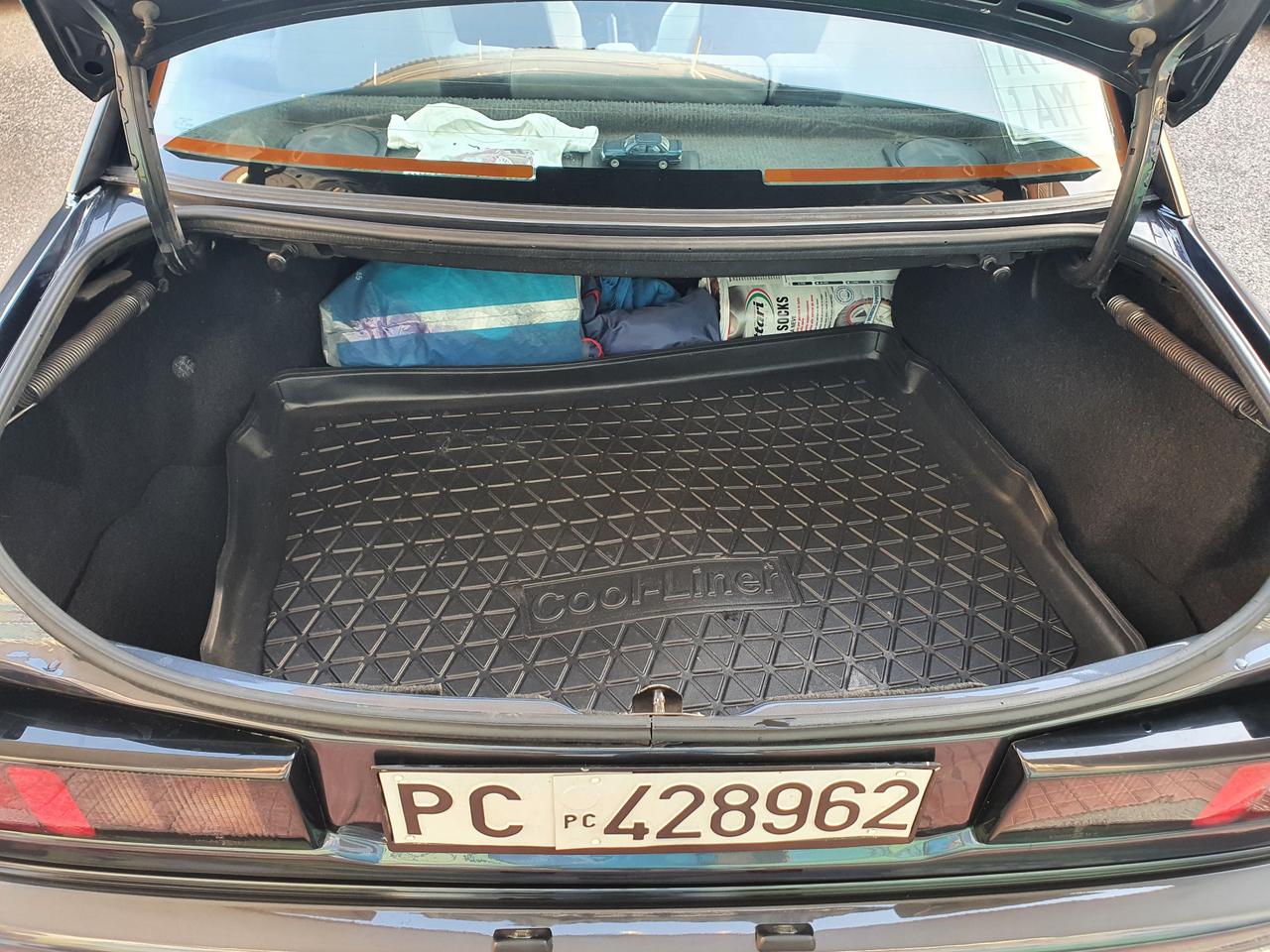 Ford Sierra 2.0i turbo 16V 4p. RS Cosworth RESTAURO TOTALE LEGGI DESCRIZIONE