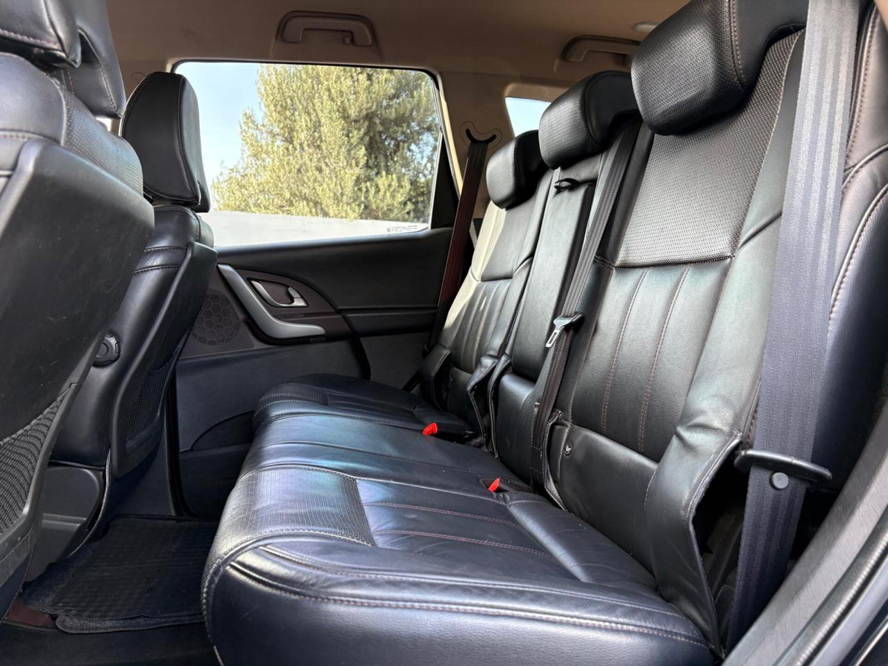 Mahindra XUV500 2.2 7 POSTI