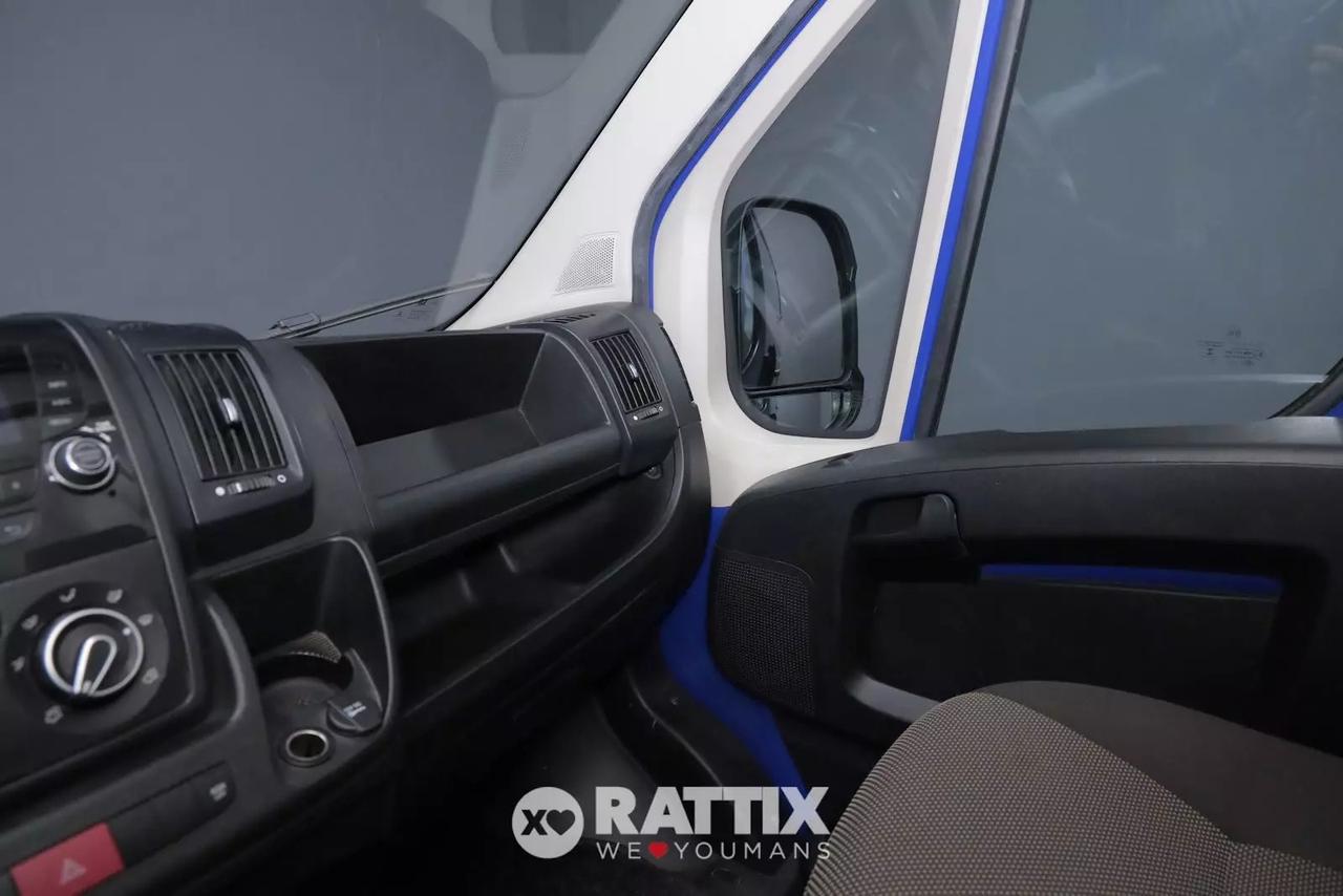 Peugeot Boxer 330 2.2 BlueHDI 140CV L2H2 Autocarro (IVA ESCLUSA)