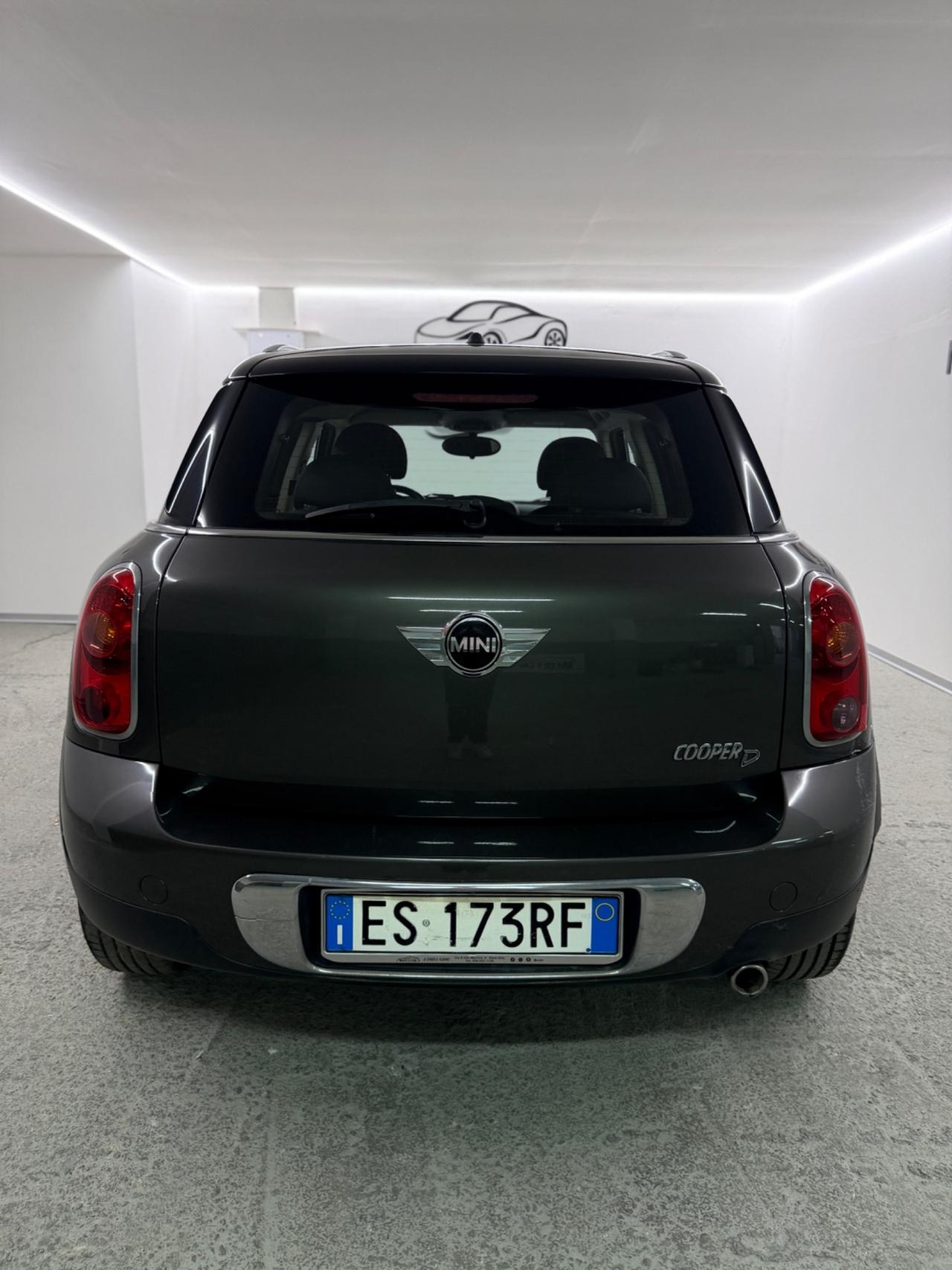 Mini Cooper D COUNTRYMAN(anno 2013)