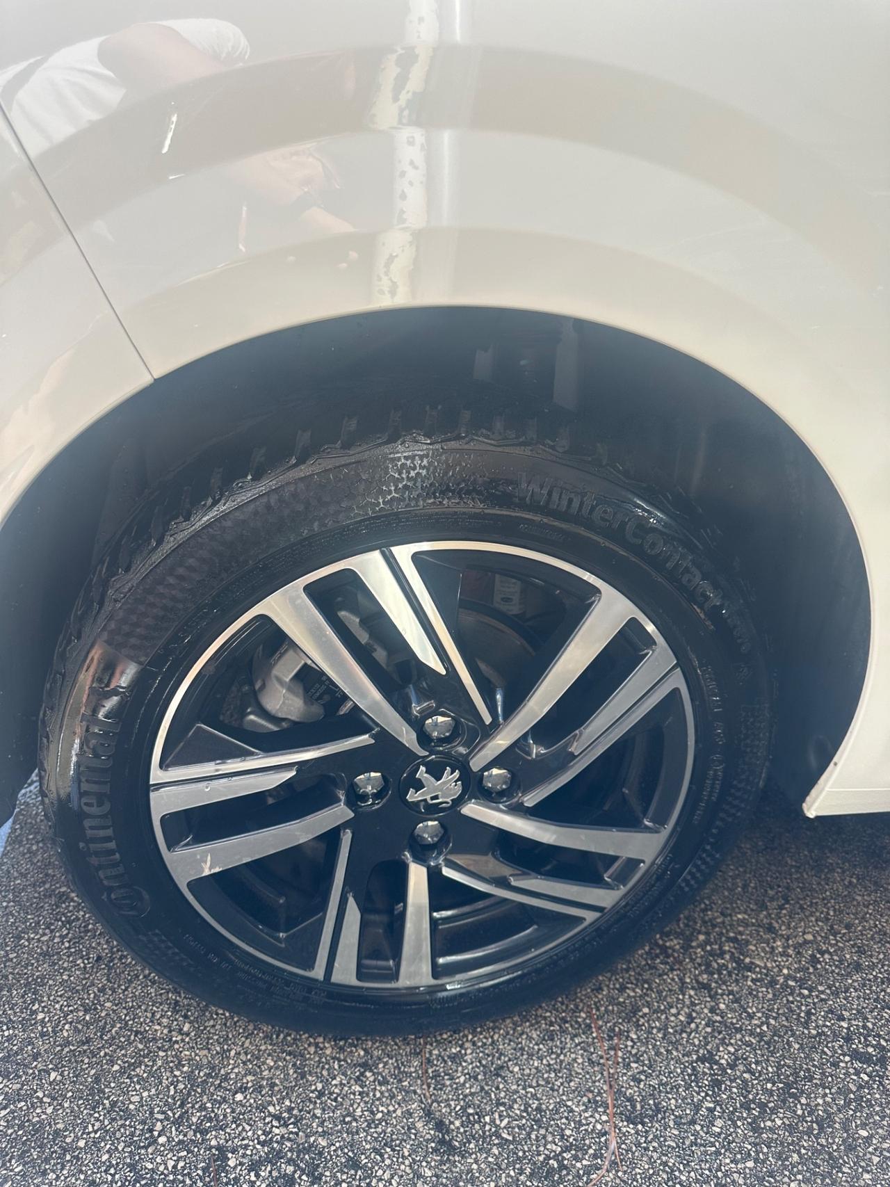 Peugeot 208 BlueHDi 100 Stop&Start 5 porte GT Pack