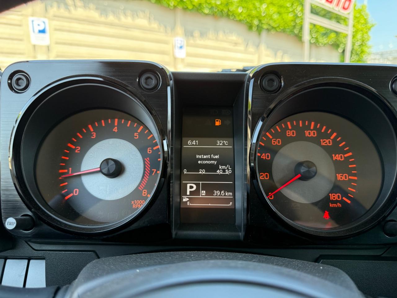 Suzuki Jimny 1.5 *5 PORTE* CAMBIO AUTOMATICO *DISPONIBILI*