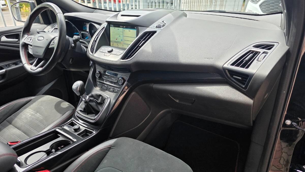 Ford Kuga 1.5 tdci ST-Line s&s 2wd 120cv PREZZO REALE