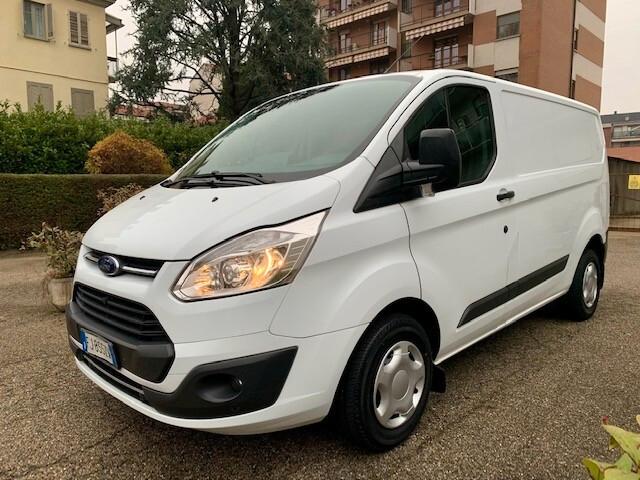 Ford Transit Custom 270 L1H1 2.0TDCi 130cv E6B