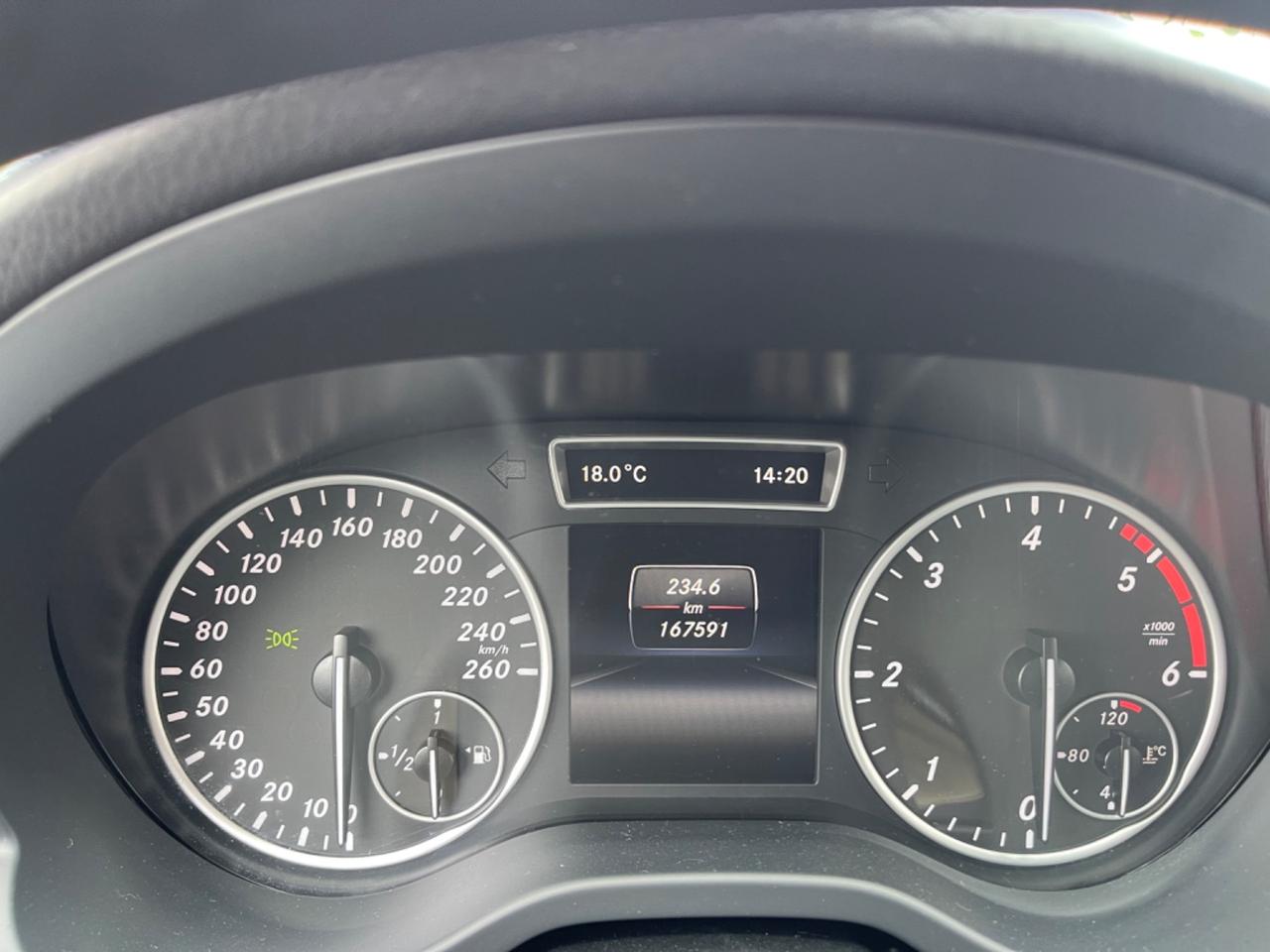 Mercedes-benz A180 CDI Premium 166.000 km nov2014