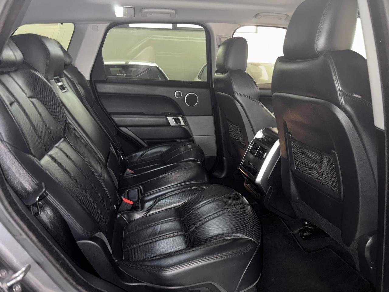 Range Rover Sport 3.0 TDV6 HSE Dynamic