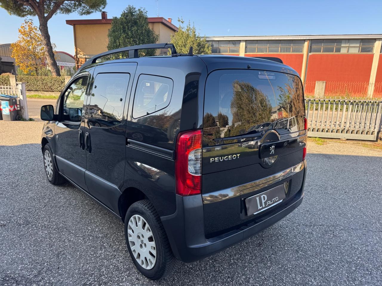 Peugeot Bipper Tepee 1.4 75CV Outdoor