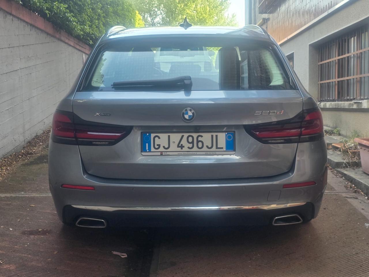 Bmw 520 520d 48V xDrive Touring Luxury - Automatica - Unico proprietario