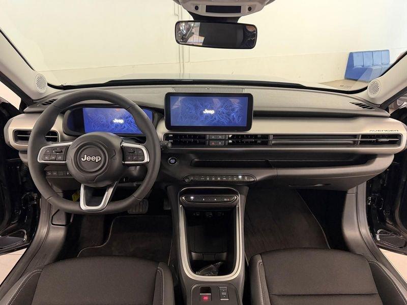 Jeep Avenger BEV BEV 156cv Altitude Pompa Di Calore Winter pack