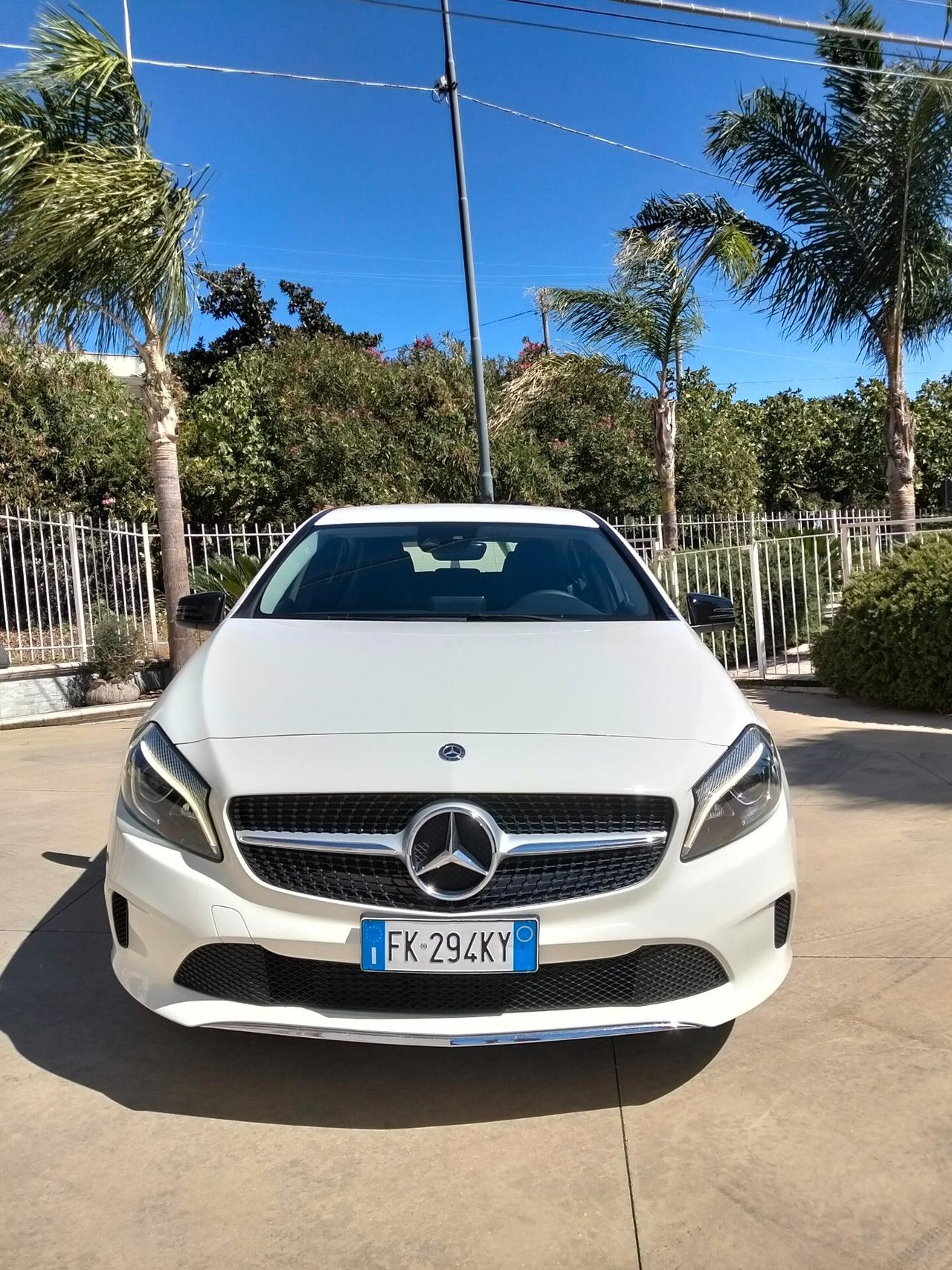 Mercedes-benz A 180 d Premium