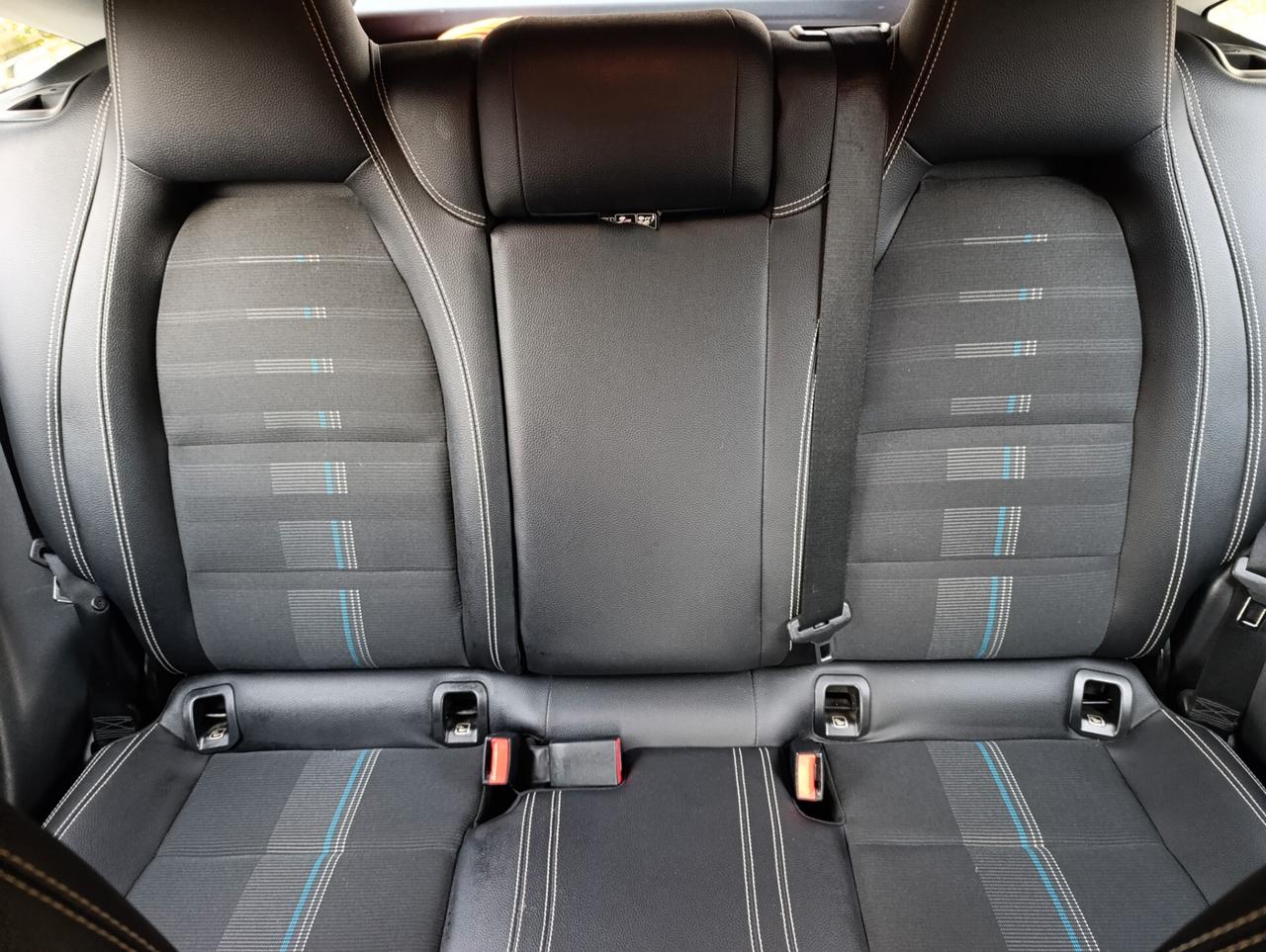 Mercedes-benz CLA 200d #GM