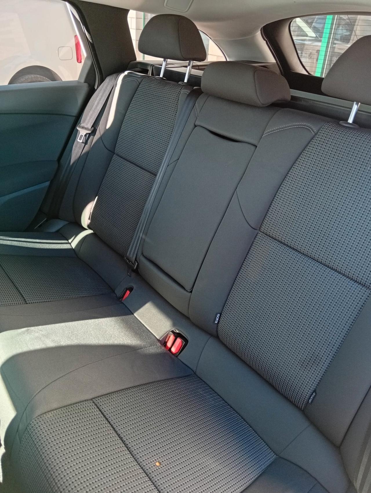 Peugeot 508 BlueHDi 120 EAT6 S&S SW Allure