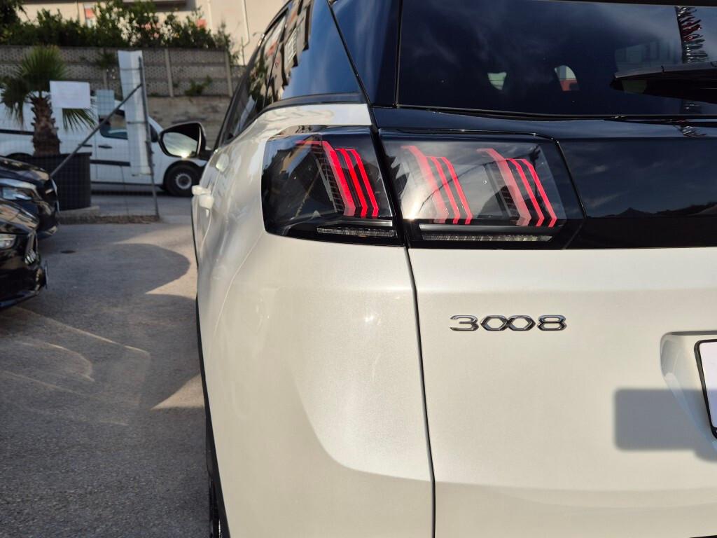 Peugeot NEW 3008 BlueHDi 130CV EAT8 ALLURE