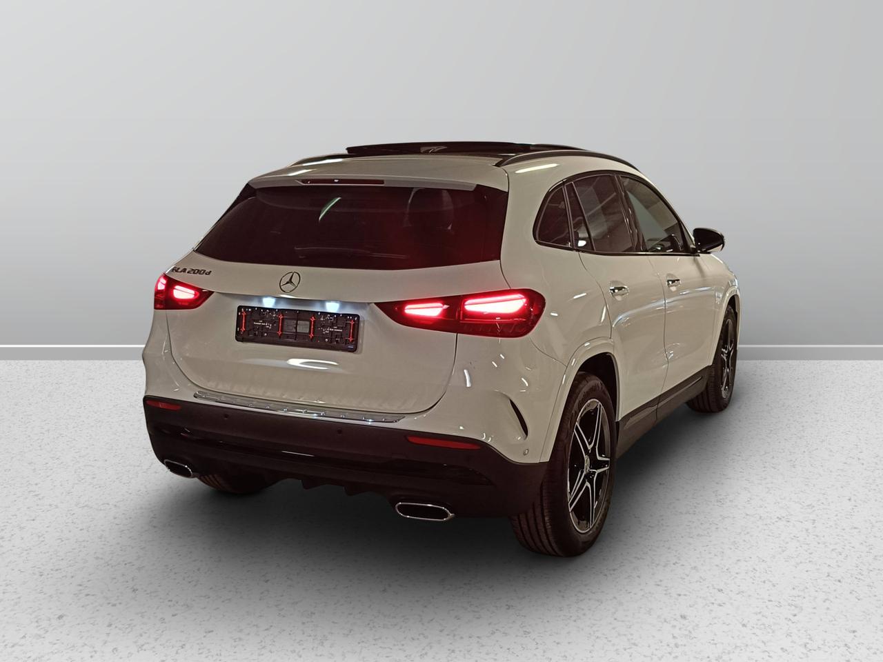 Mercedes-Benz GLA 200 d automatic