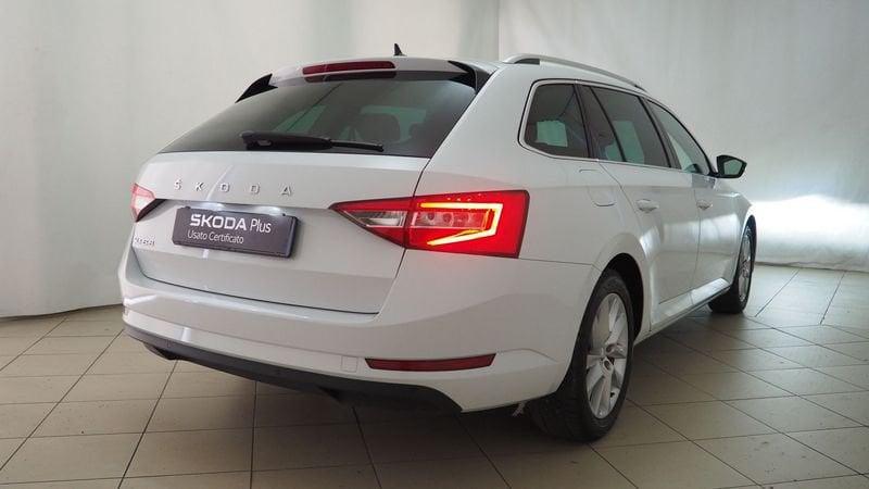 Skoda Superb 1.6 TDI DSG Wagon Executive