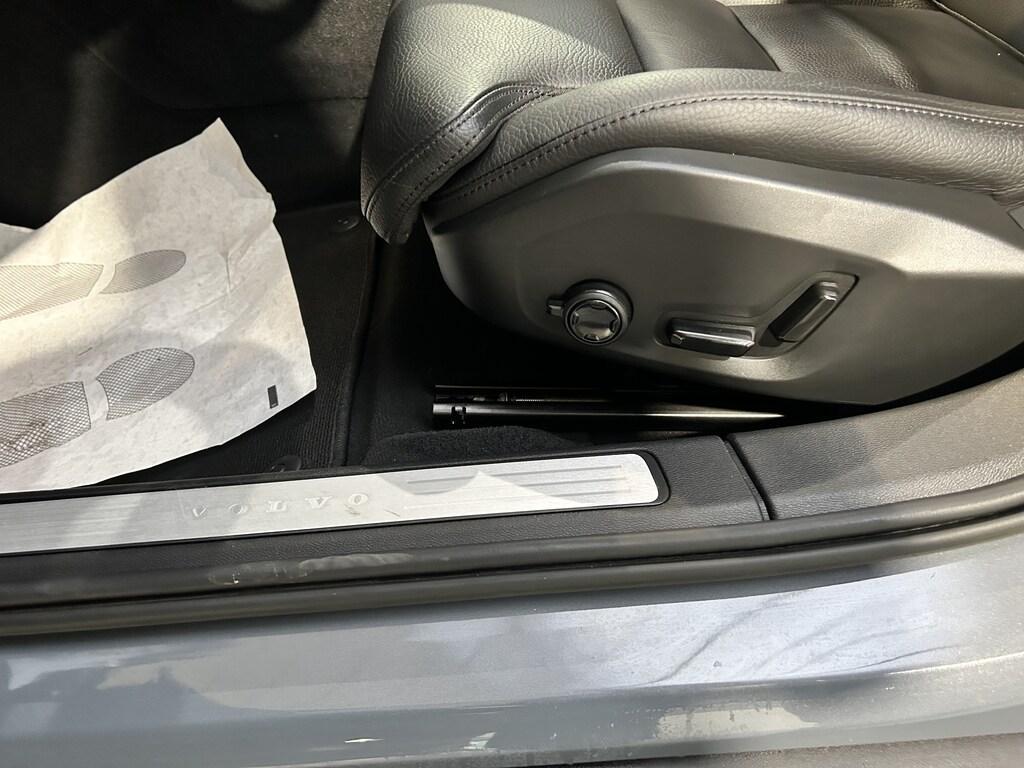 Volvo V60 2.0 B4 Ultimate AWD automatico